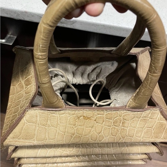 Staud Hutton Tan Crocodile-Embossed Handbag - Picture 6 of 7